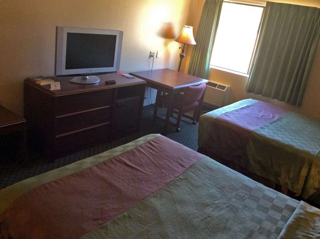 Capital Inn & Suites Salem Rum bild