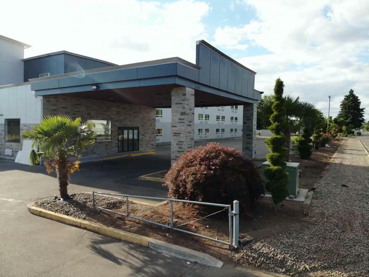 Capital Inn & Suites Salem Exteriör bild